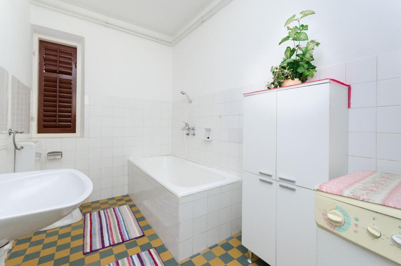 Apartments Vesna Kampor Εξωτερικό φωτογραφία